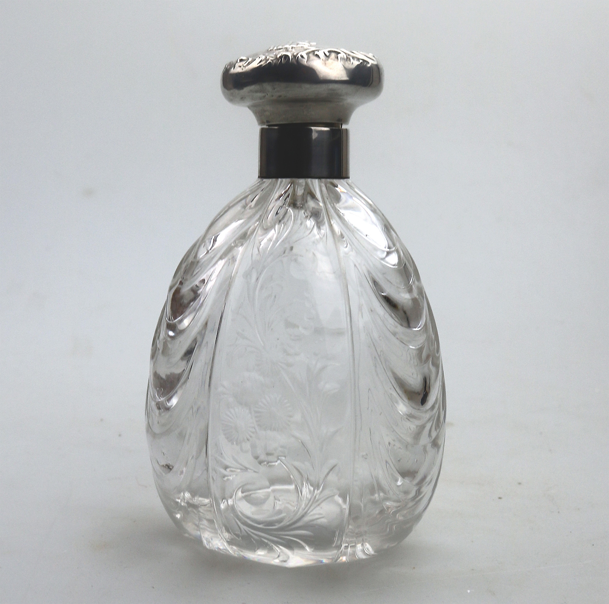 A very rare William Comyns antique English solid silver & rock crystal Scent Bottle C.1902