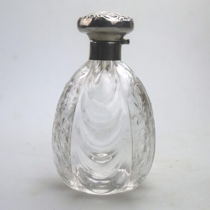 A very rare William Comyns antique English solid silver & rock crystal Scent Bottle C.1902 - Image 4