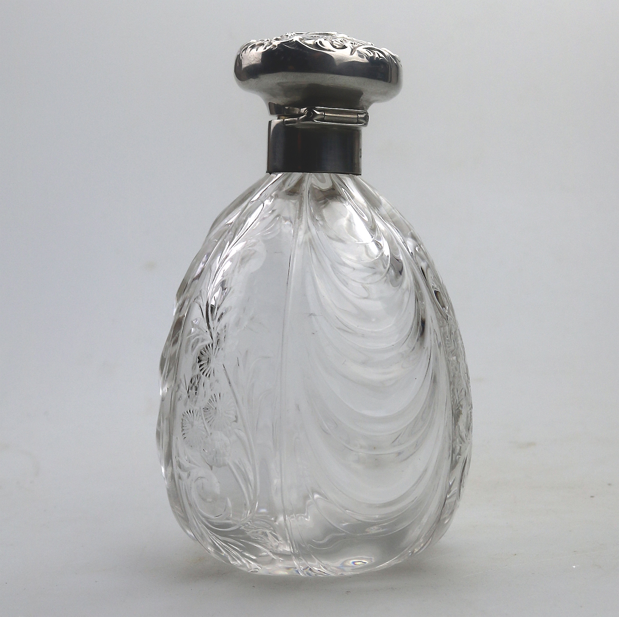 A very rare William Comyns antique English solid silver & rock crystal Scent Bottle C.1902