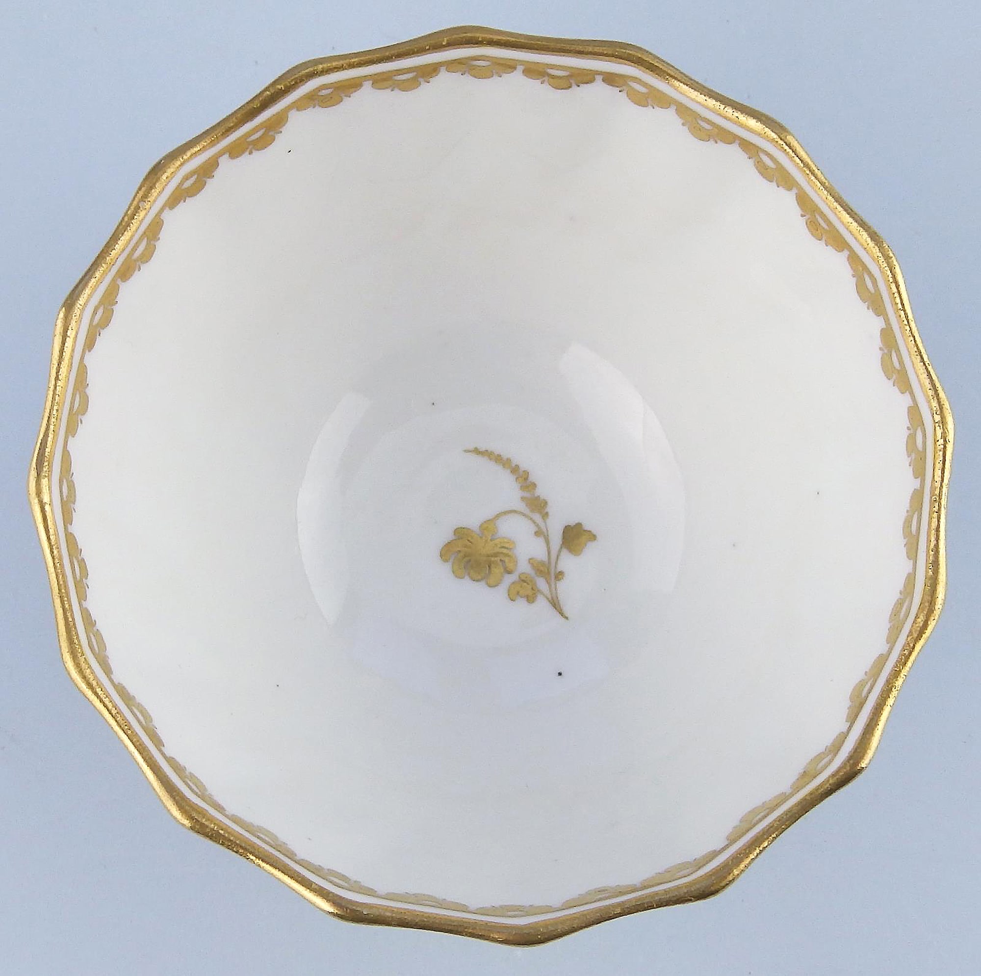 An antique Georgian Royal Crown Derby moulded porcelain gilt Tea Bowl C.1784+