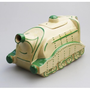 An extremely rare Art Deco Mallard Train pottery Sadler railwayana Teapot C.1930's