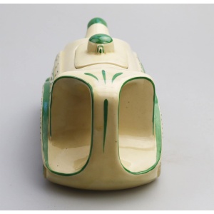 An extremely rare Art Deco Mallard Train pottery Sadler railwayana Teapot C.1930's