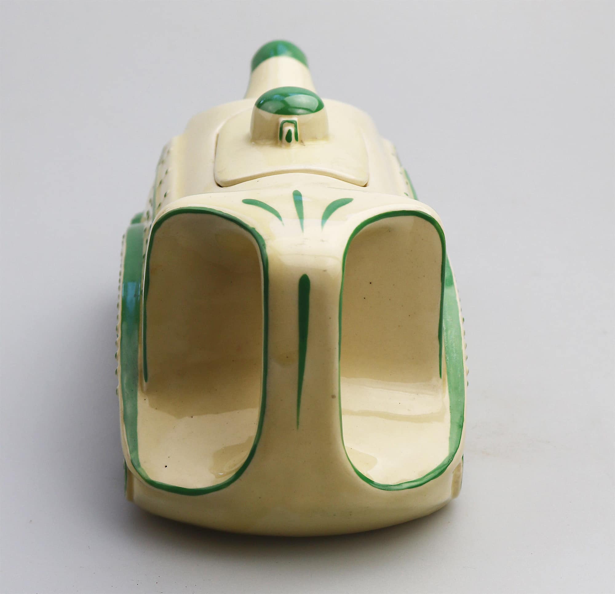An extremely rare Art Deco Mallard Train pottery Sadler railwayana Teapot C.1930's