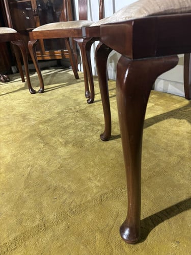 Set Of Four Mahogany Queen Anne Style Dining Chairs
