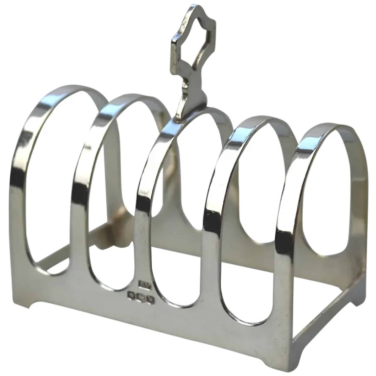 An antique English solid silver 4 division Toast Rack by Edward Viner 55g C.1939