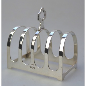 An antique English solid silver 4 division Toast Rack by Edward Viner 55g C.1939