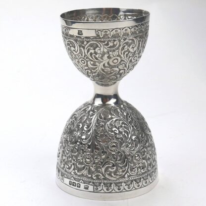An unusual antique novelty English solid silver double Wager Cup Measure C.1898 - Image 2