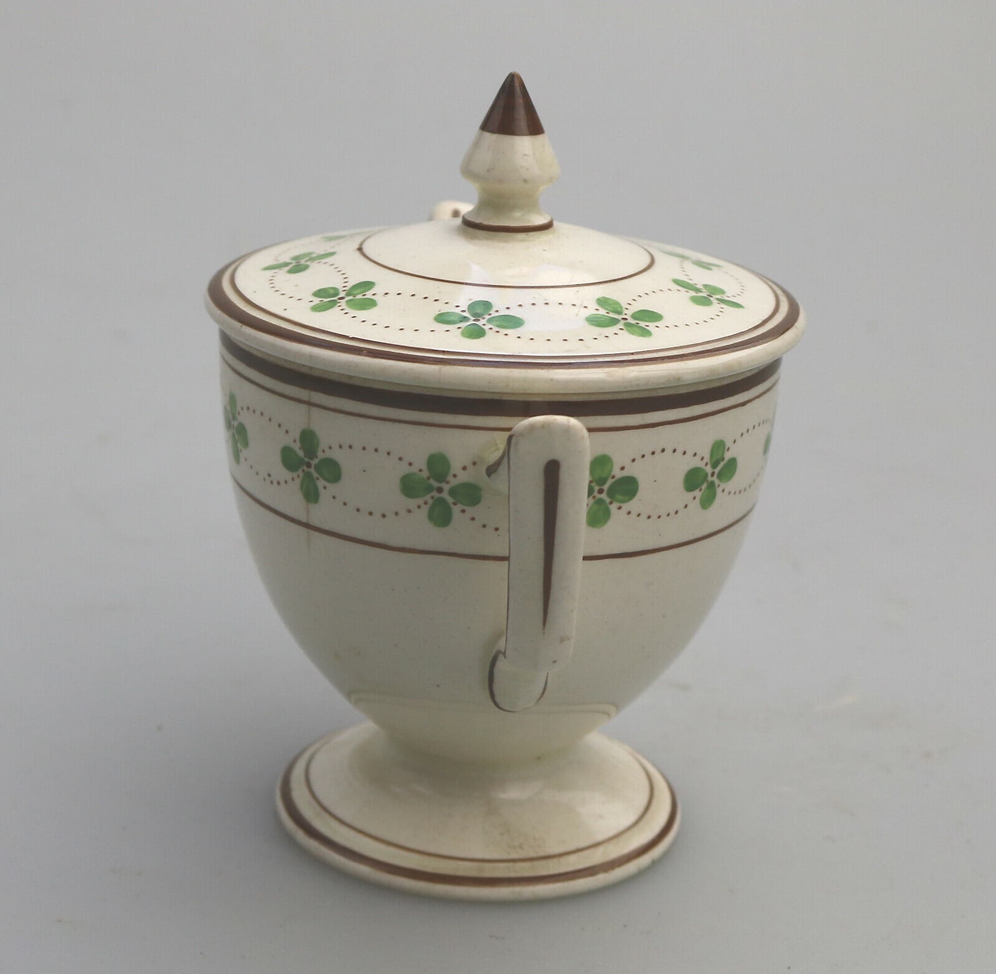 A rare antique Alfred Powell Wedgwood Creamware English pottery Loving Cup C.1905