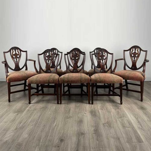 Antique 18th Century Set Of 8 Shield Back Dining Chairs