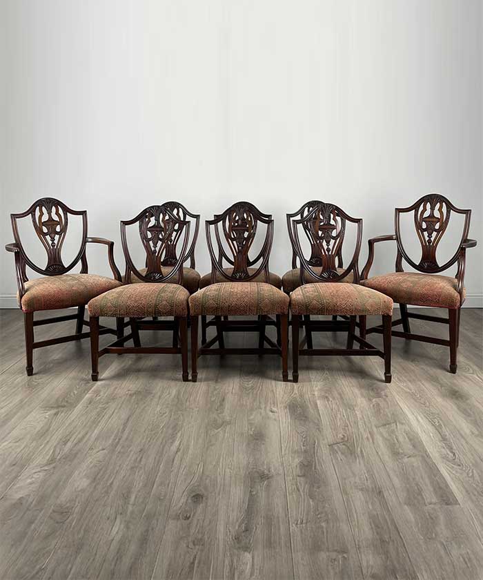 Antique 18th Century Set Of 8 Shield Back Dining Chairs