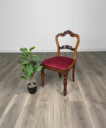 Antique 19th Century Bedroom Chair / Hall Chair In Mahogany