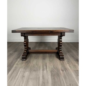 Antique 20th Century Fine Quality Draw Leaf Dining Table In Oak