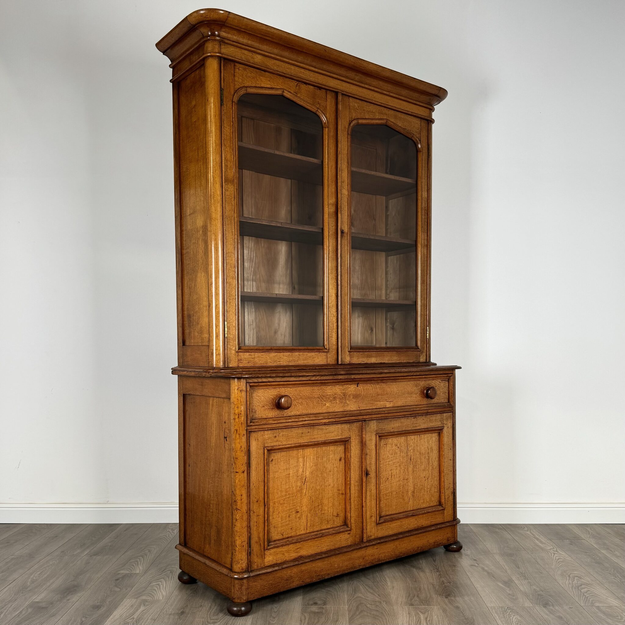 Antique 19th Century Golden Oak Bookcase On Cupboard Of Finest Quality