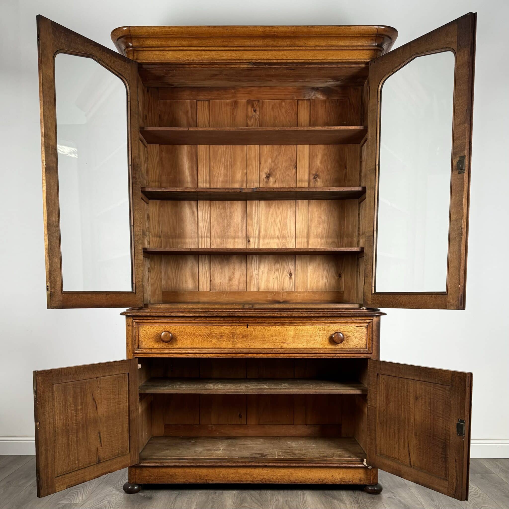 Antique 19th Century Golden Oak Bookcase On Cupboard Of Finest Quality