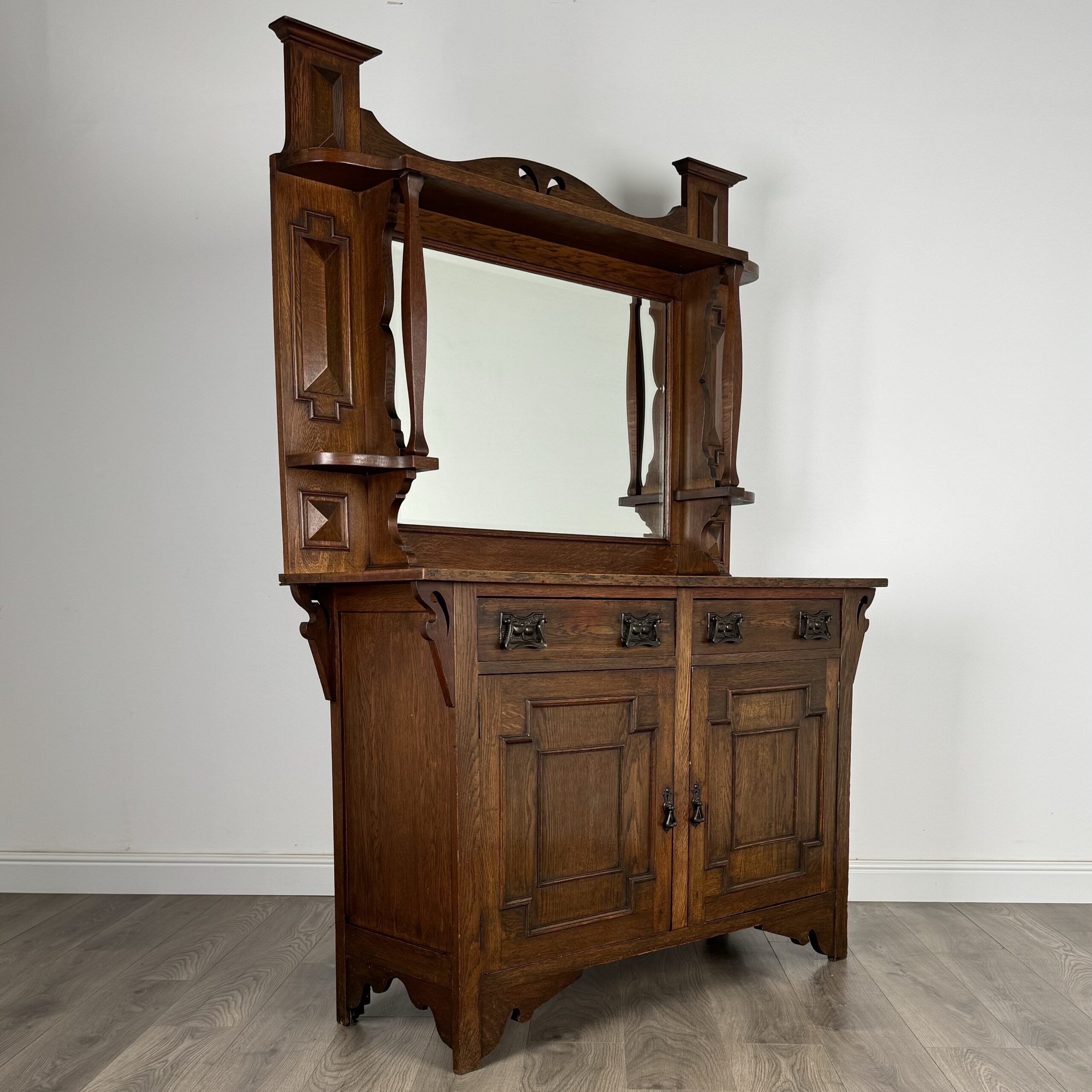 Antique 20th Century Mirror Back Sideboard In Oak
