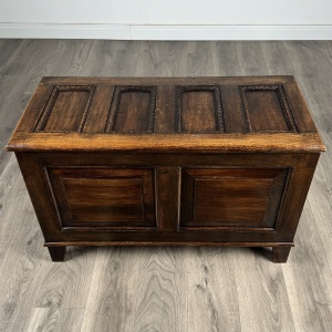 Antique 20th Century Blanket Box In Oak