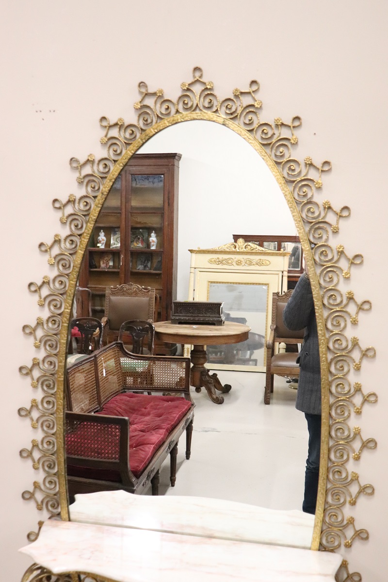 Italian Design Oval Floor Mirror Attributed To Pier Luigi Colli