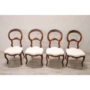 Dining Chairs in Carved Walnut, Mid-19th Century, Set of 4