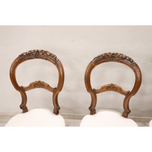 Dining Chairs in Carved Walnut, Mid-19th Century, Set of 4