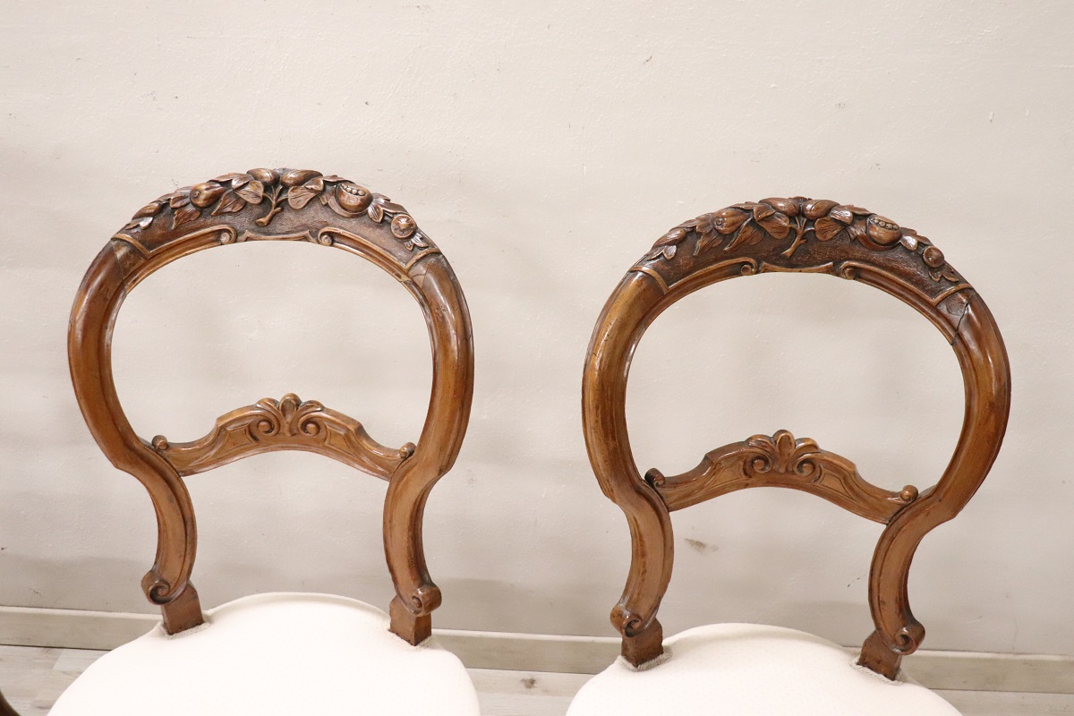 Dining Chairs in Carved Walnut, Mid-19th Century, Set of 4