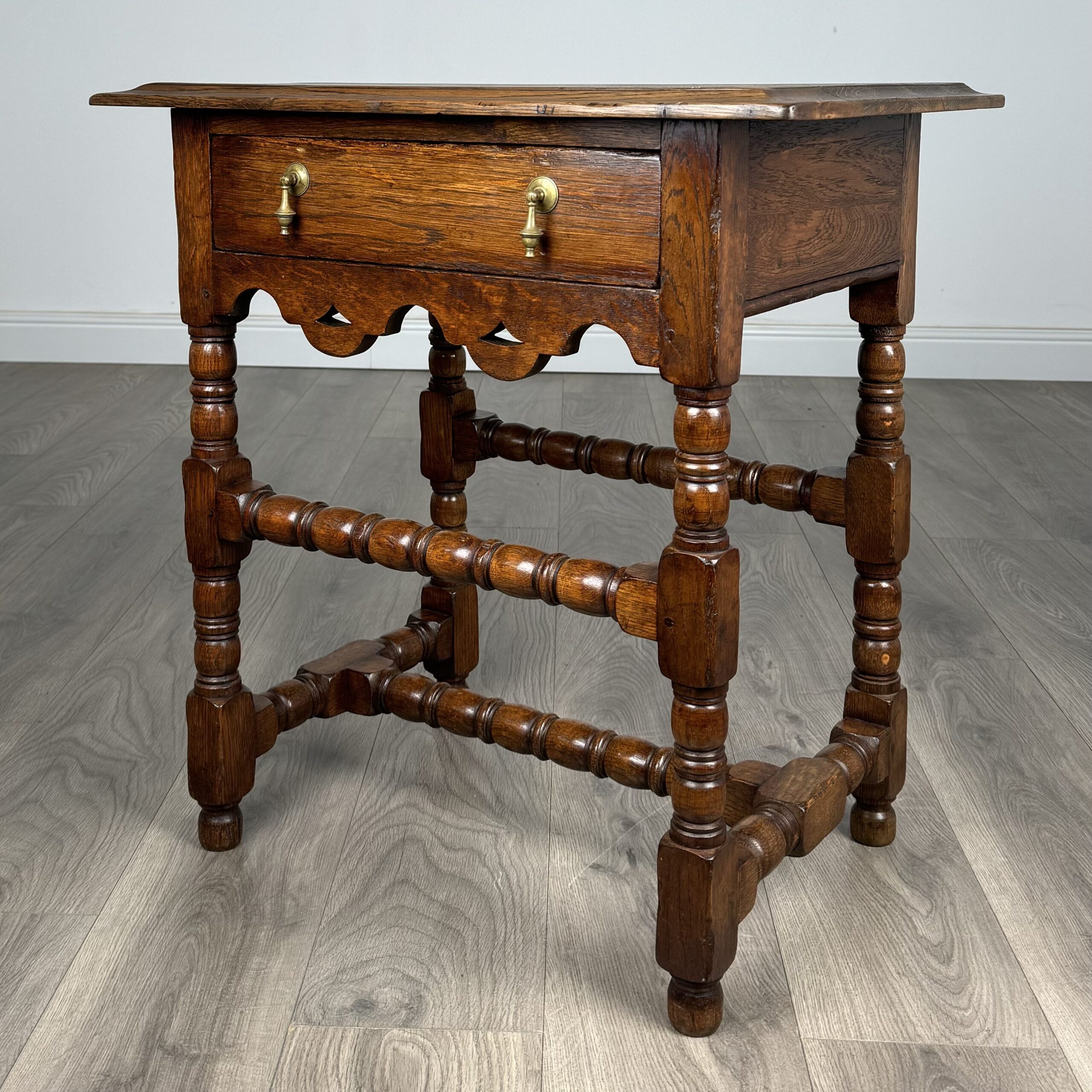 Antique 20th Century Chippendale Style Side Table In Oak
