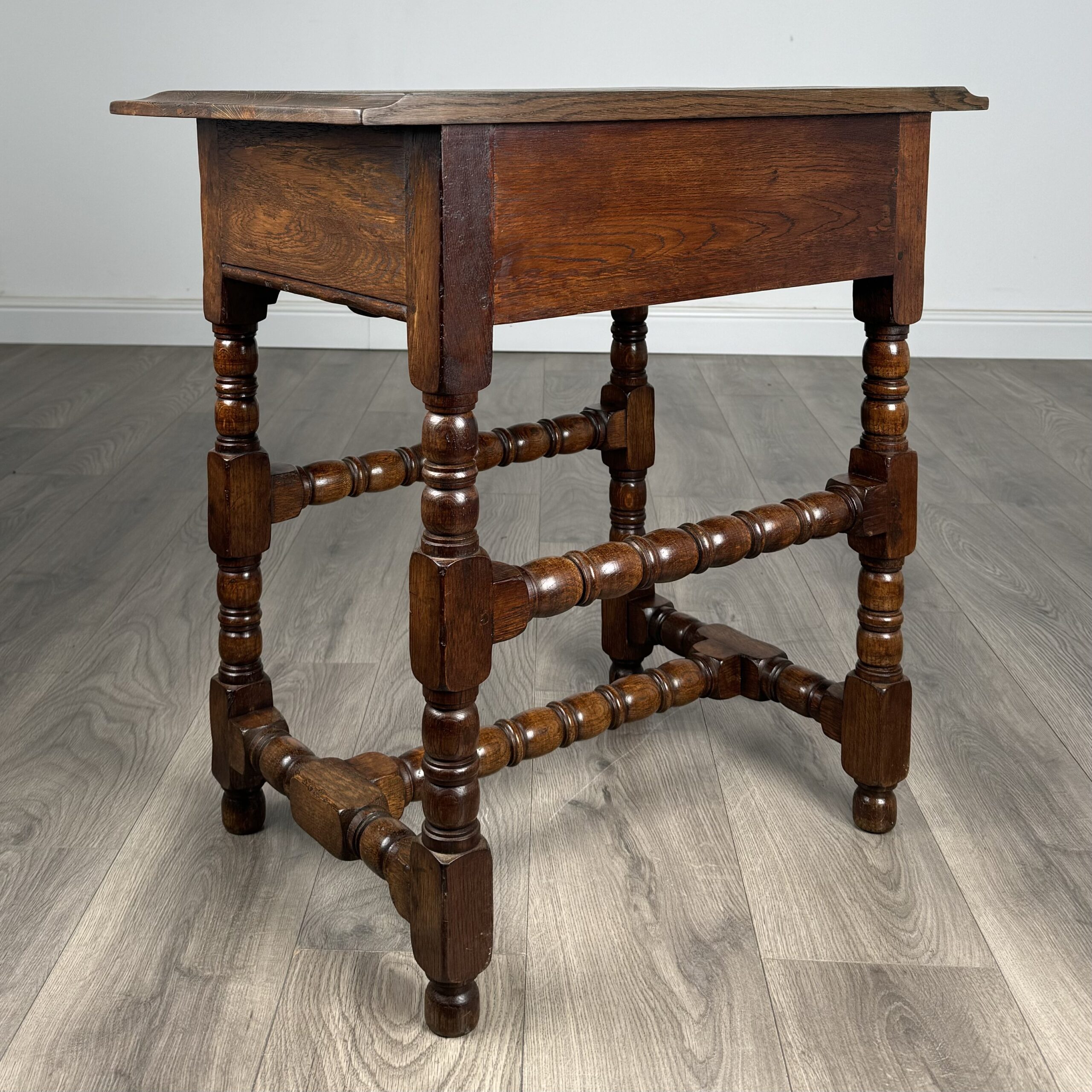 Antique 20th Century Chippendale Style Side Table In Oak