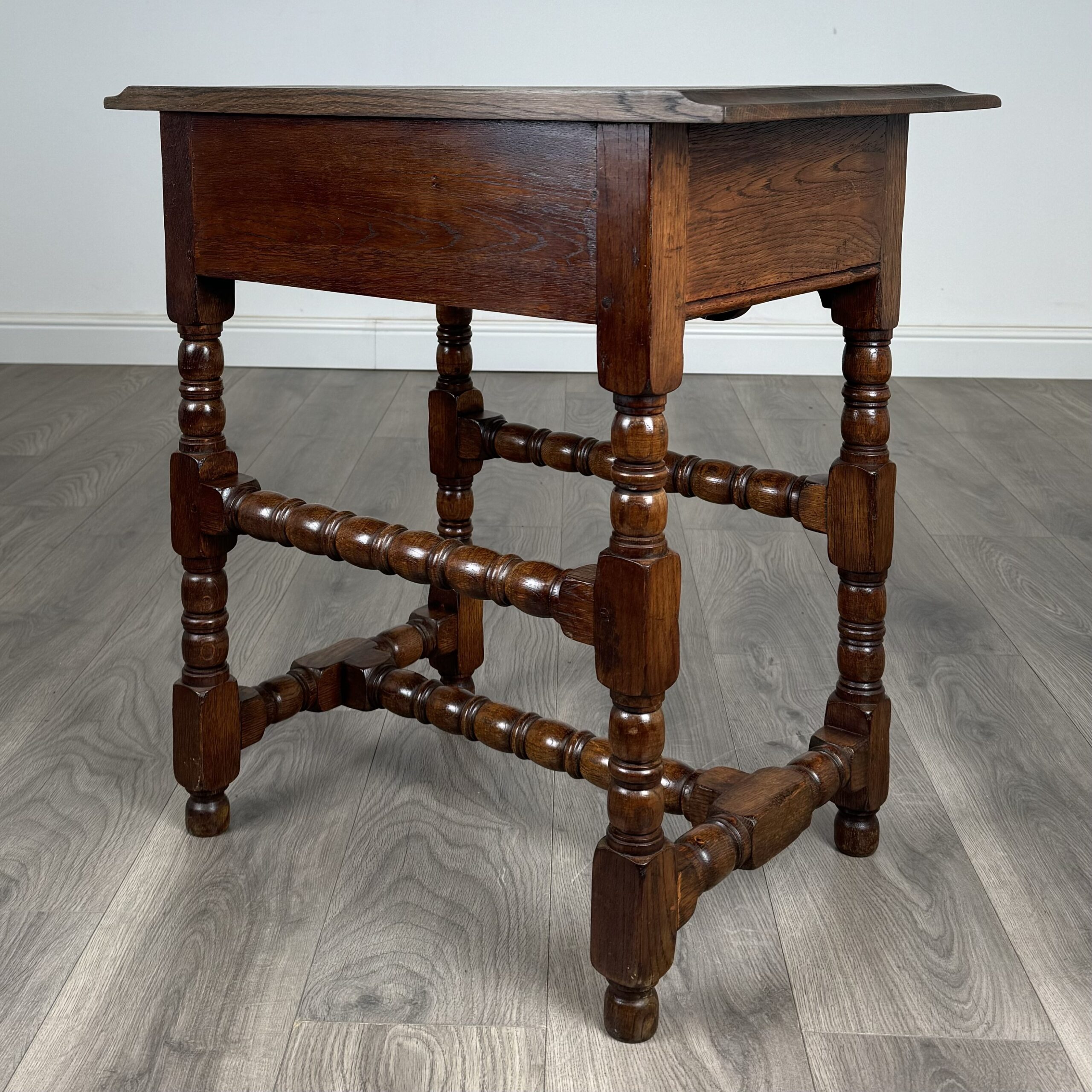 Antique 20th Century Chippendale Style Side Table In Oak