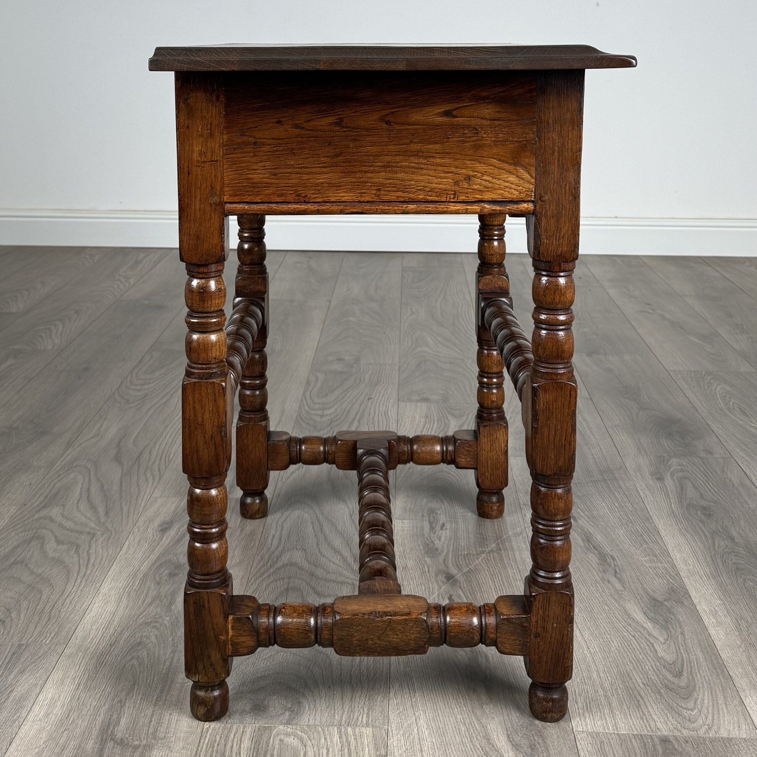 Antique 20th Century Chippendale Style Side Table In Oak