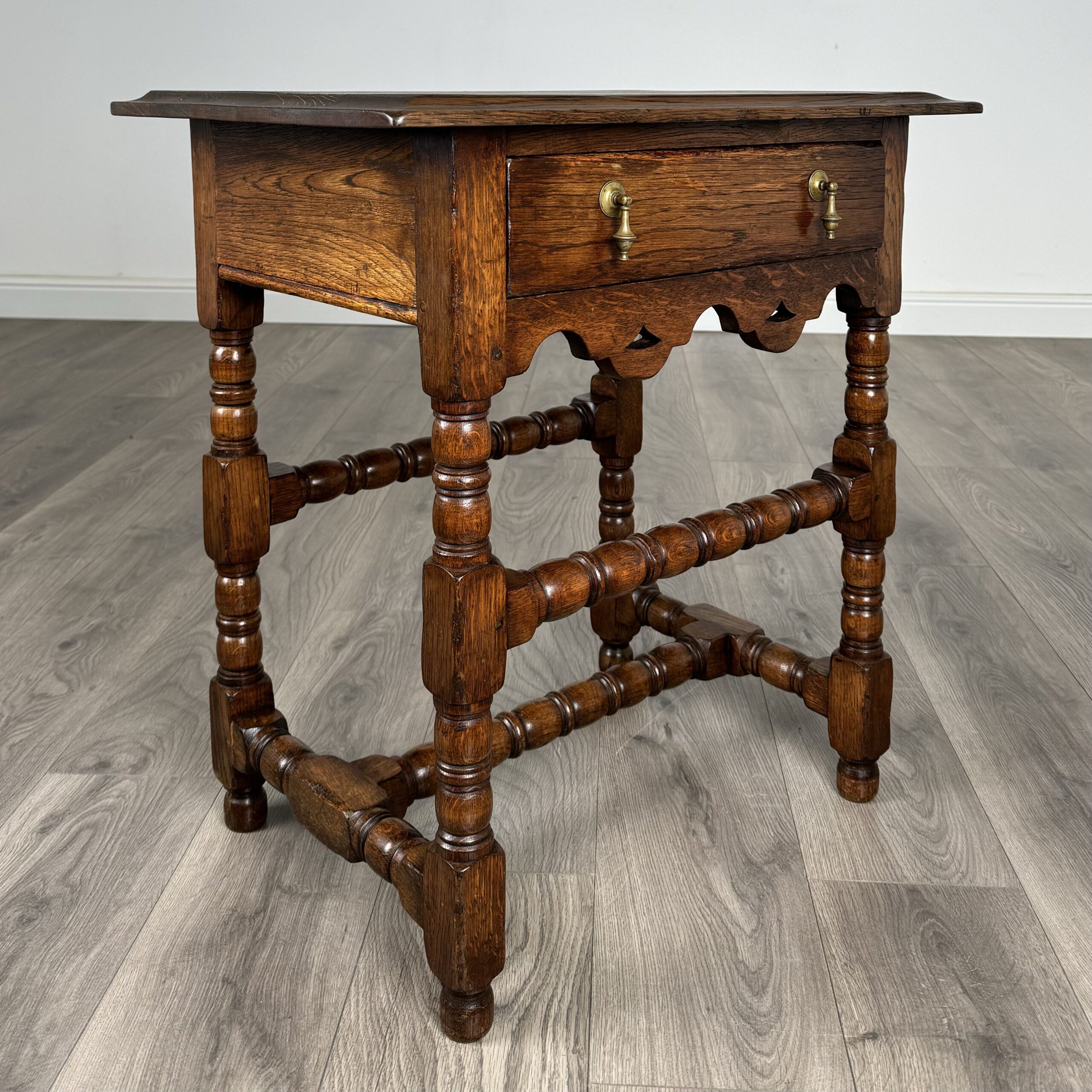 Antique 20th Century Chippendale Style Side Table In Oak