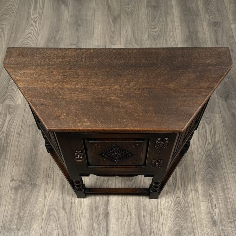 Antique Small 20th Century Old Charm Cupboard In Oak