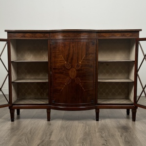 Antique Late 19th Century Inlaid Display Cabinet In Mahogany