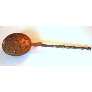 1910s - antique bed warmer made of copper/brass with a wooden handle