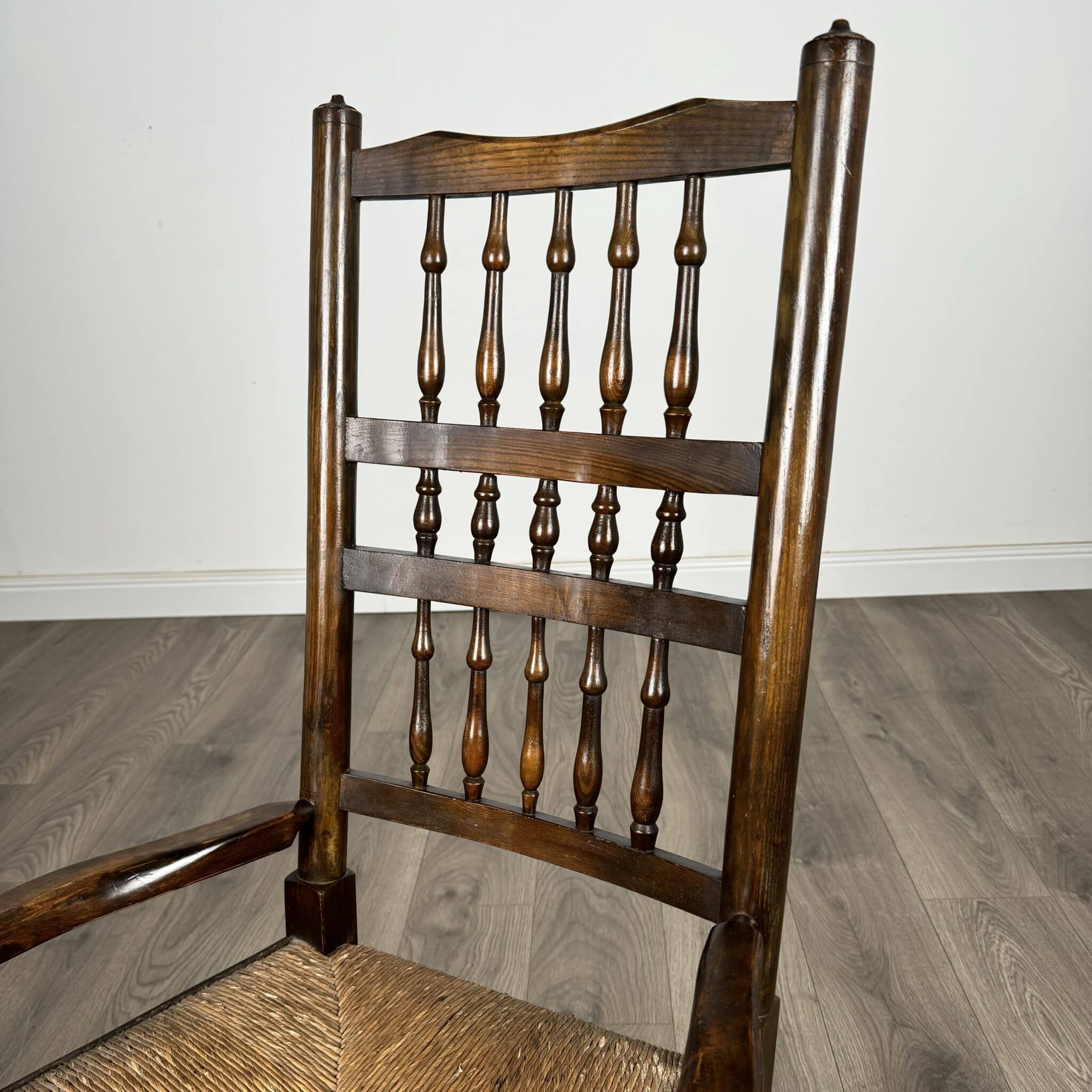 Antique 20th Century Rocking Chair In Oak