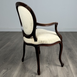 Antique 18th Century Hepplewhite Open Armchair In Mahogany