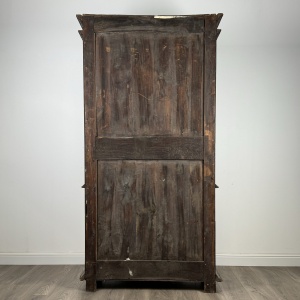 Antique 19th Century Heavily Carved French Breton Cabinet In Chestnut