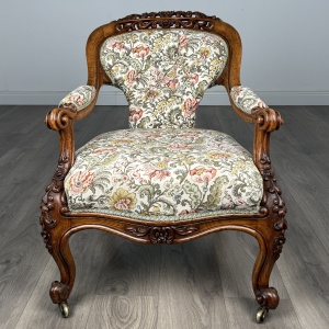 Antique 19th Century Fine Quality Carved Oak Armchair