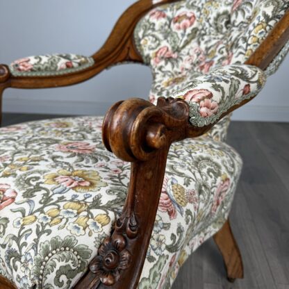 Antique 19th Century Fine Quality Carved Oak Armchair - Image 11
