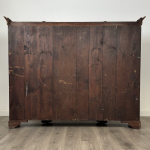 Antique 20th Century Fine Quality Cabinet In Oak