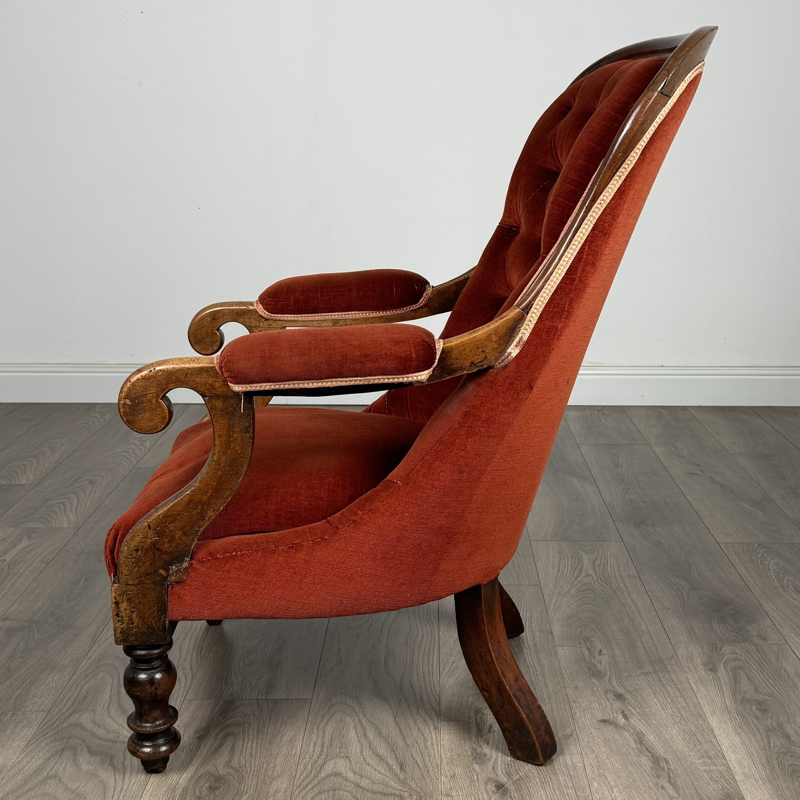 Antique 19th Century Armchair In Mahogany