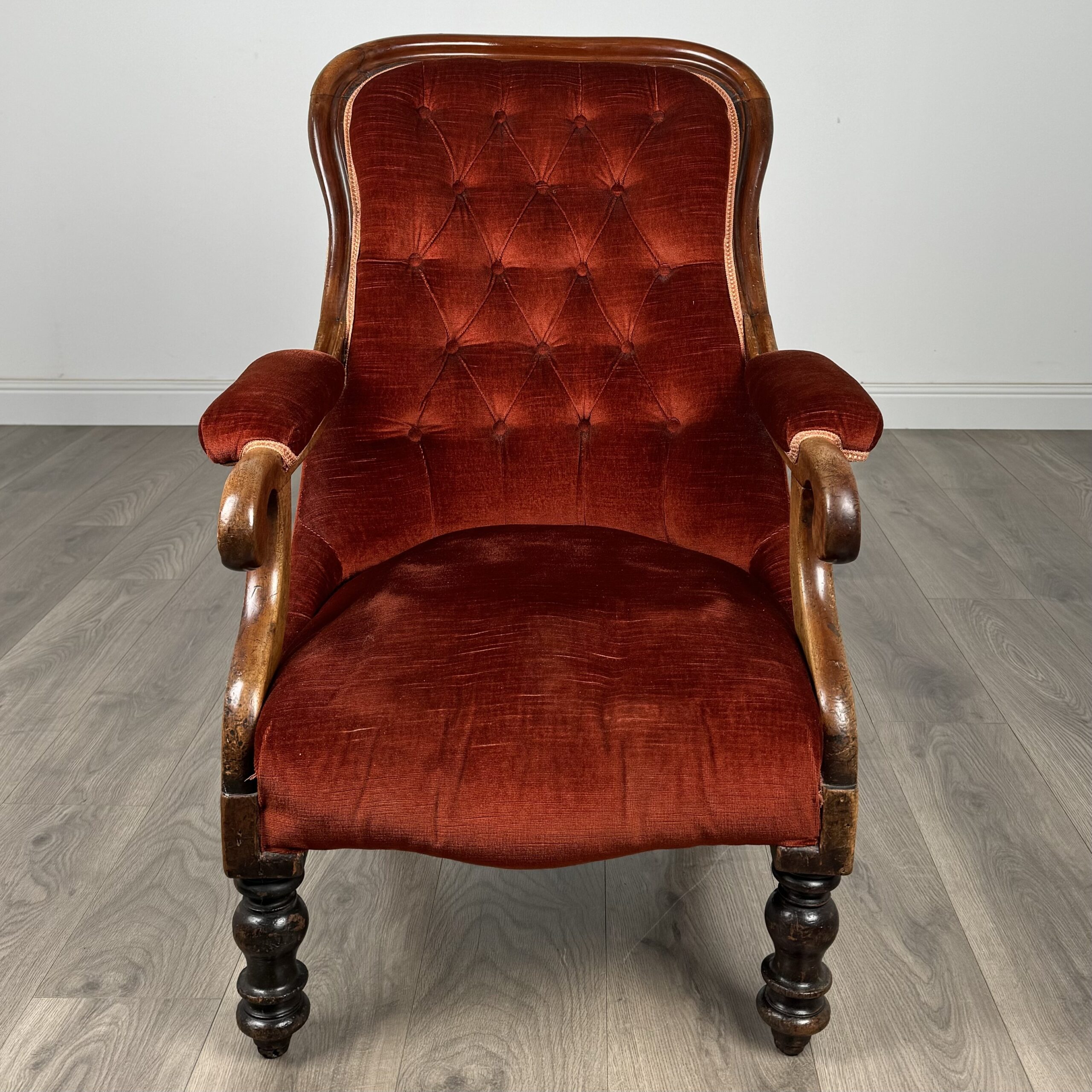 Antique 19th Century Armchair In Mahogany