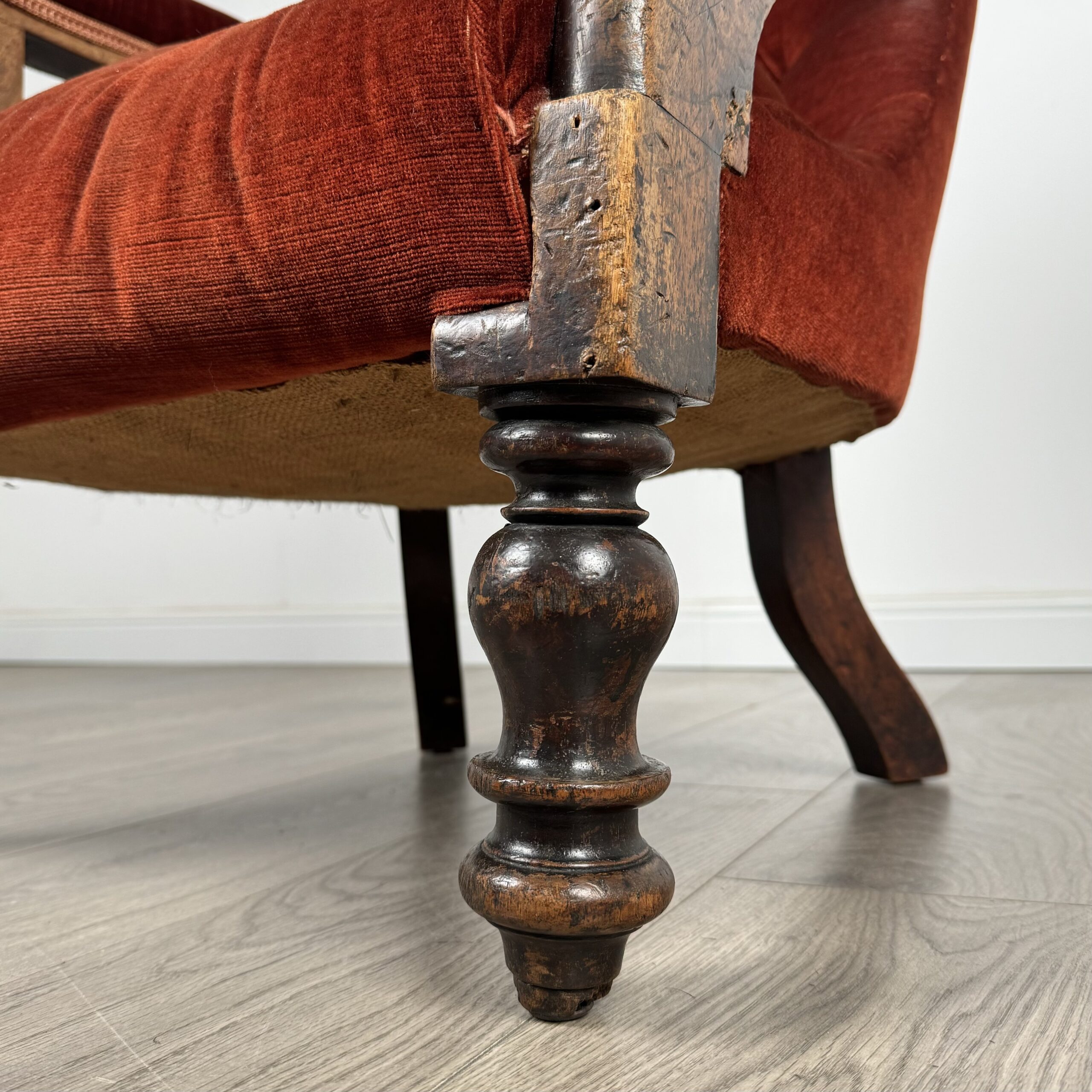 Antique 19th Century Armchair In Mahogany