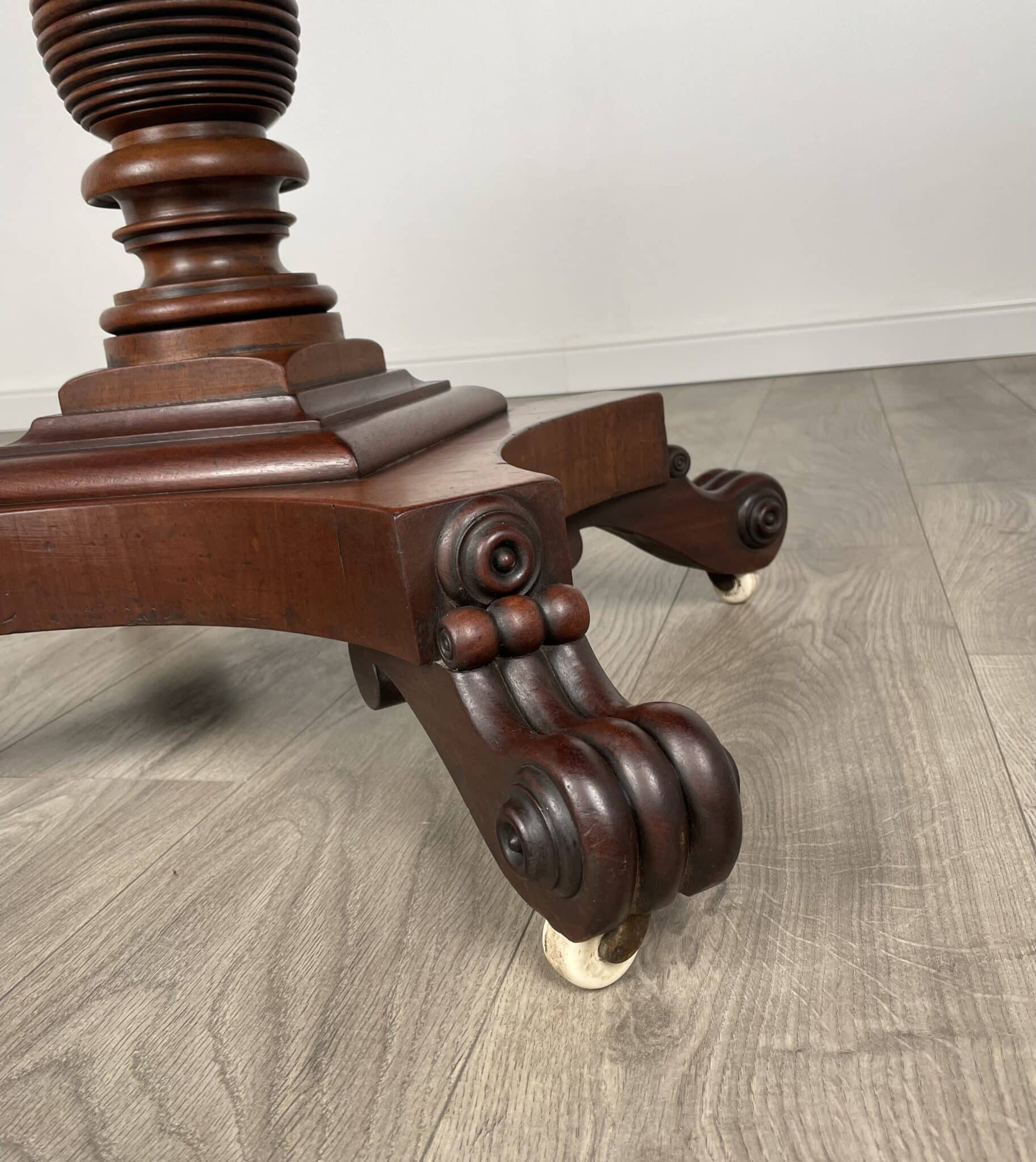 Antique 18th Century Regency Pembroke Table In Mahogany