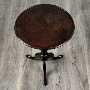 Antique Small 18th Century Fine Quality Tripod Table
