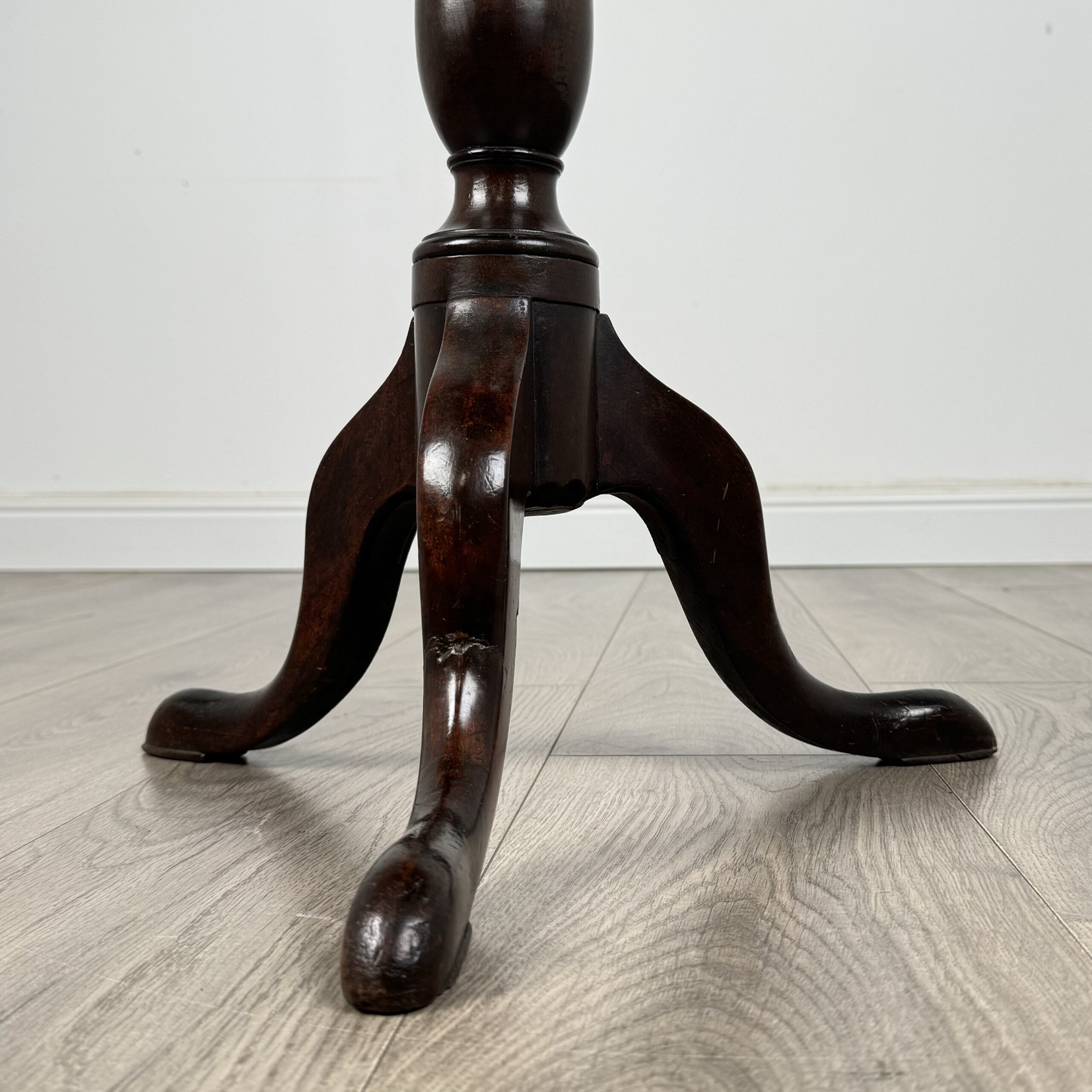Antique Small 18th Century Fine Quality Tripod Table
