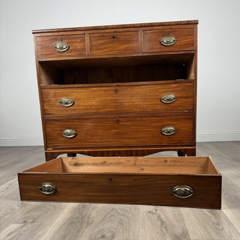 Antique 18th Century Mahogany Chest Of Drawers