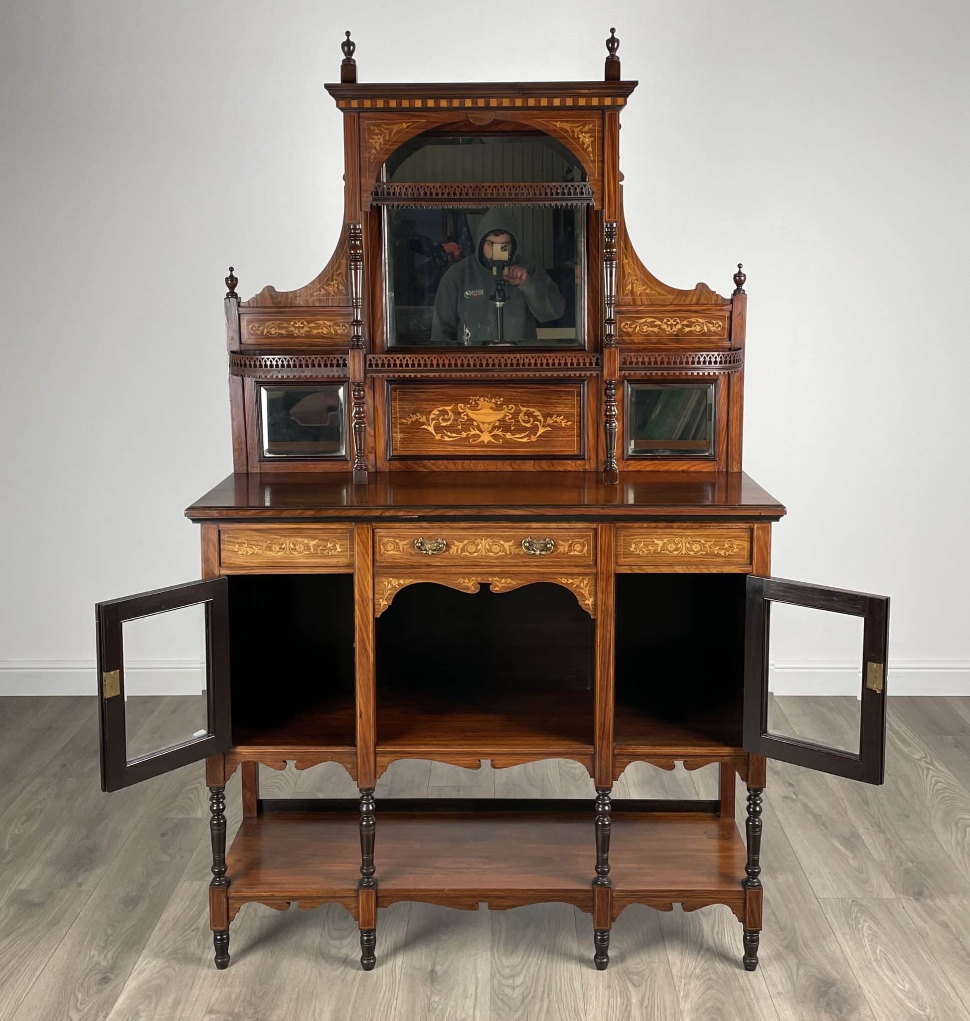 Antique 19th Century Marquetry Sideboard In Rosewood