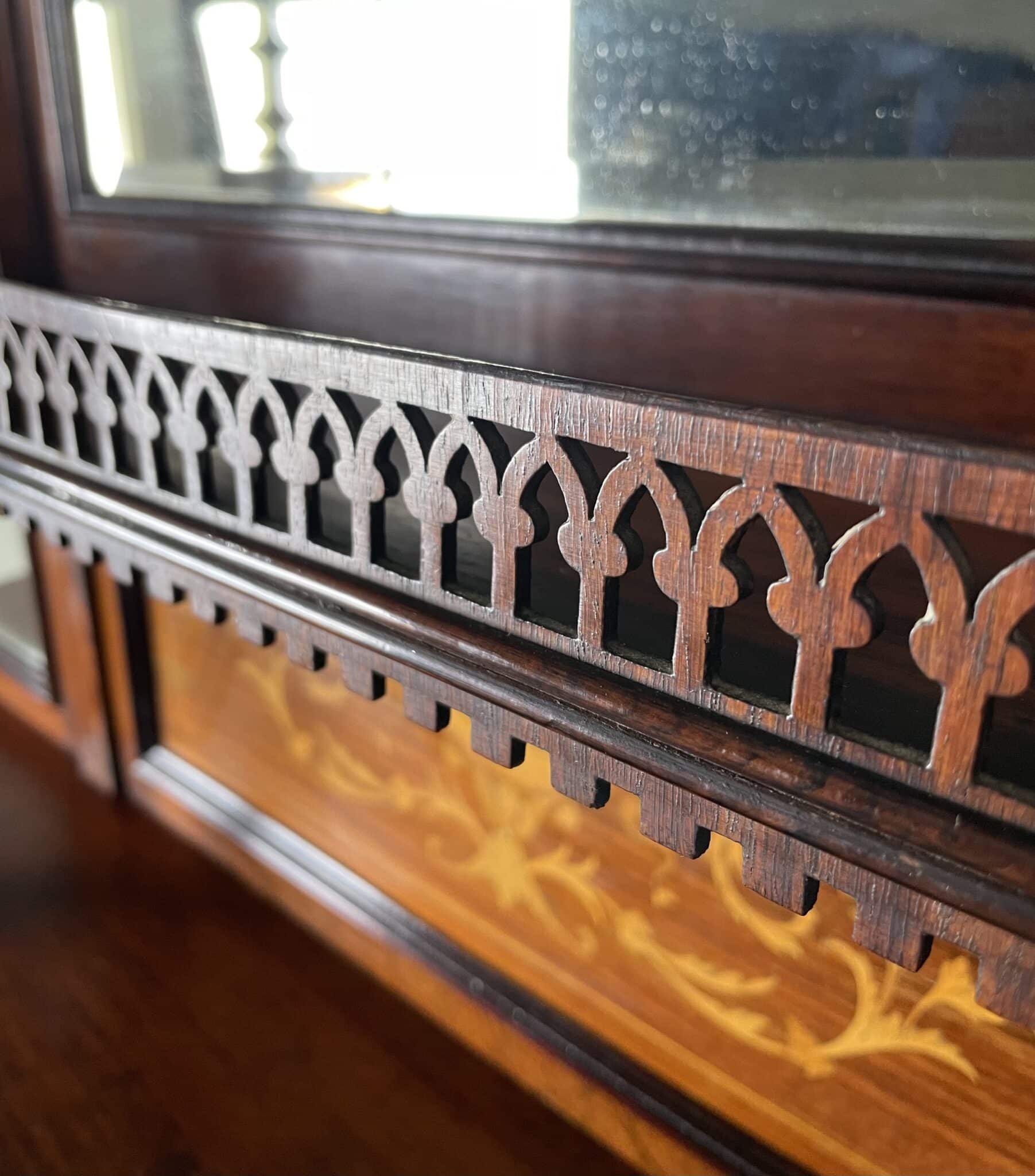 Antique 19th Century Marquetry Sideboard In Rosewood