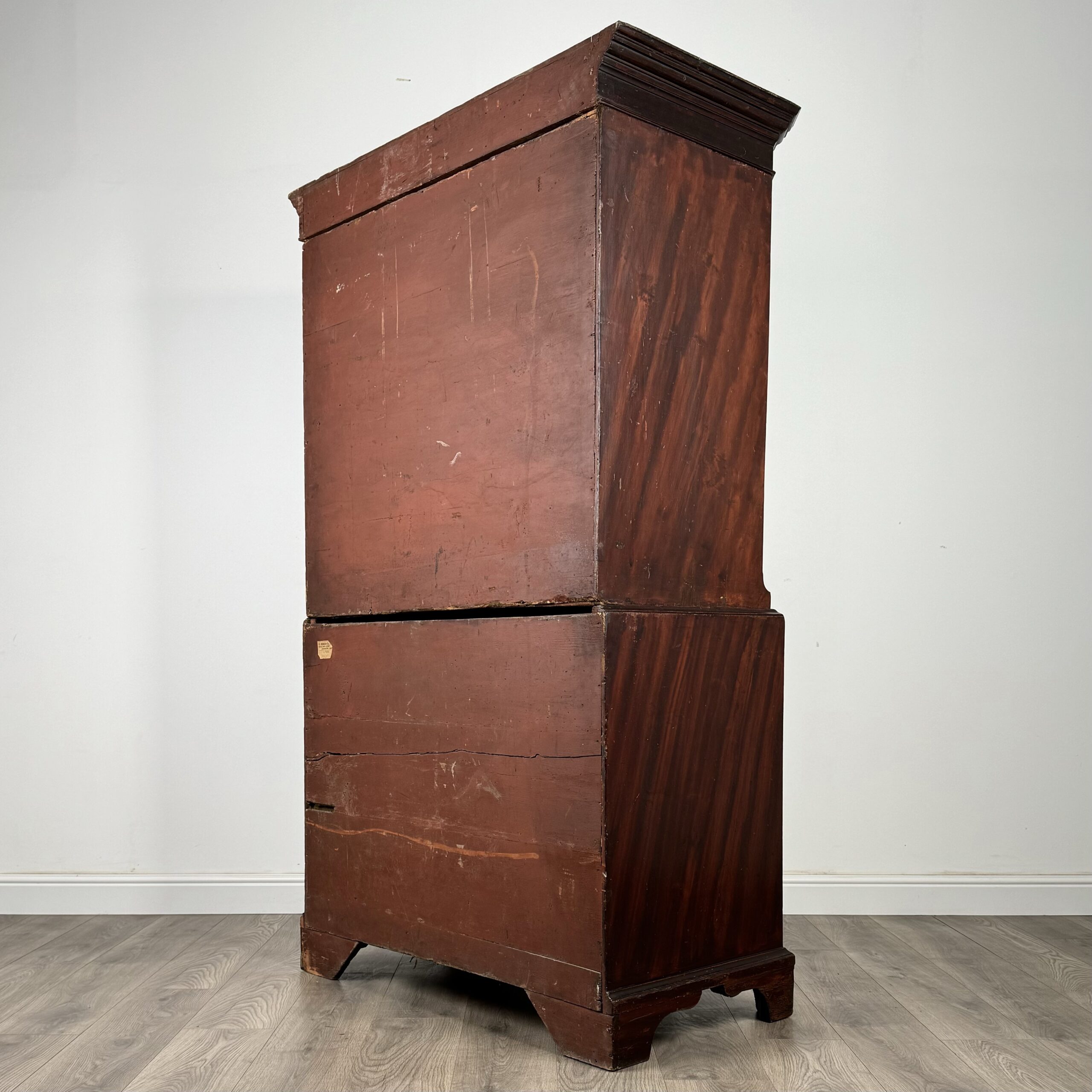 Antique 18th Century Chest On Chest In Mahogany