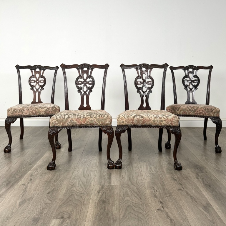 Antique 19th Century Set Of 4 Chippendale Style Dining Chairs