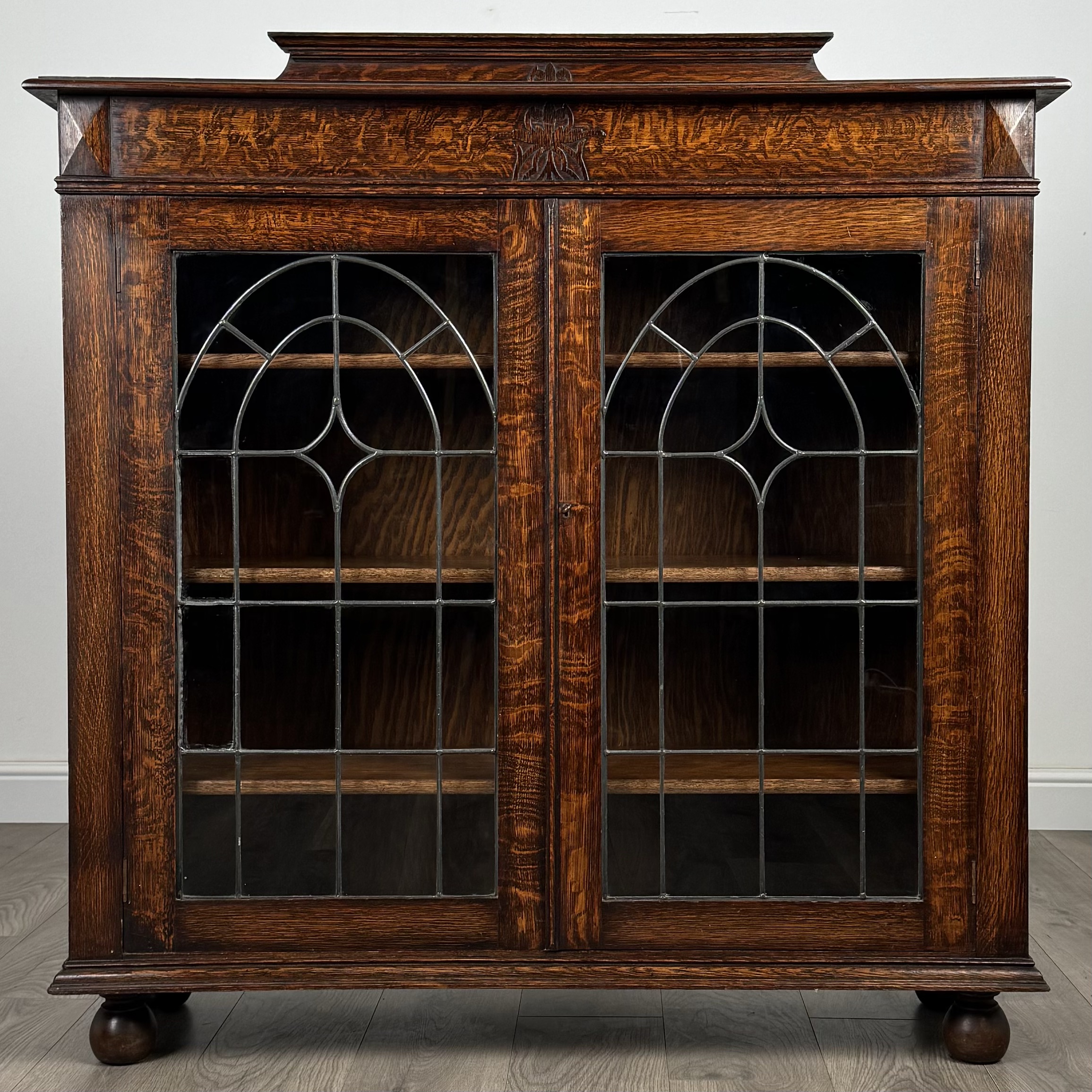 Antique 20th Century Display Cabinet In Oak